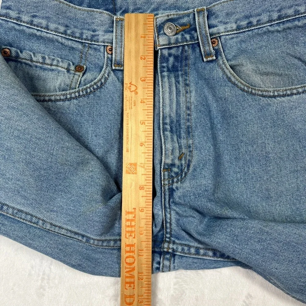 Levis embrace authentic